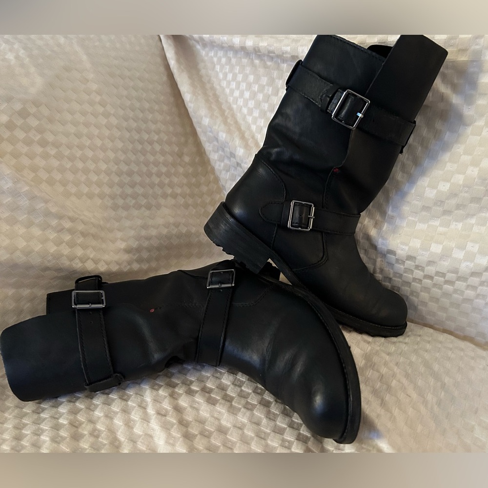 Kodiak waterproof leather Moto boots EUC generous 7.5